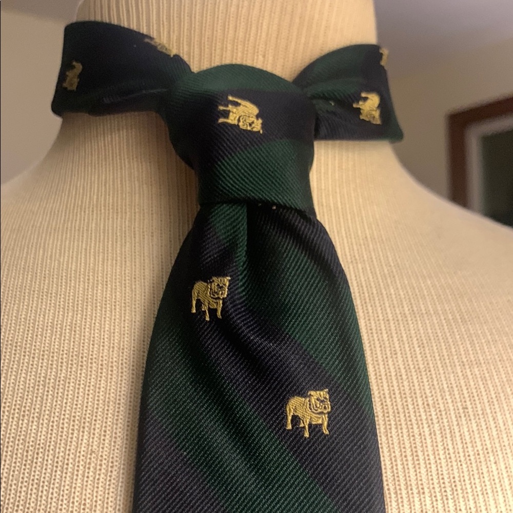 BNWT VINTAGE SILK TWILL NECKTIE WITH STRIPES AND BULLDOG PRINT BY JEFFREY BANKS